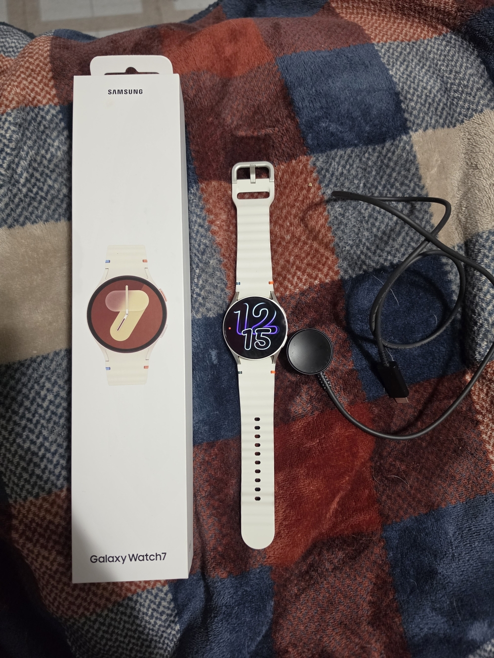 Samsung Galaxy Watch7 40mm GPS/CELLULAR Smartwatch